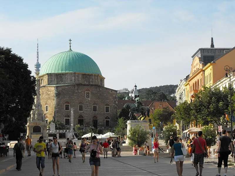 Downtown Candlemas Church of the Blessed Virgin Mary