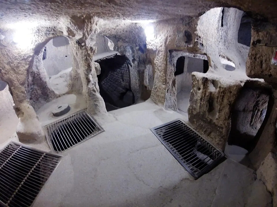 Kaymakli underground city