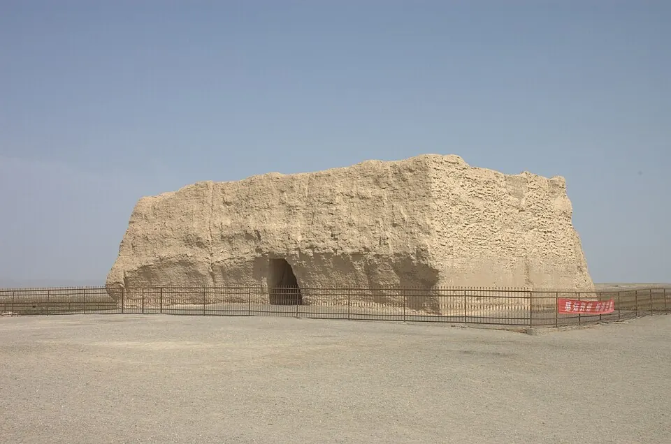 Silk Roads: the Routes Network of Chang'an-Tianshan Corridor