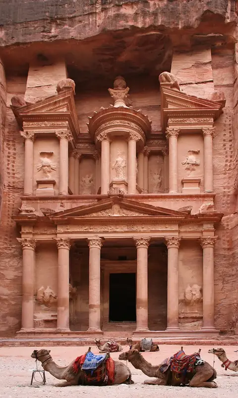Al-Khazneh