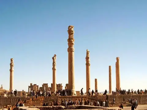 Apadana