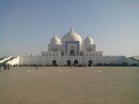 Bhutto family mausoleum