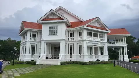 Carcosa Seri Negara