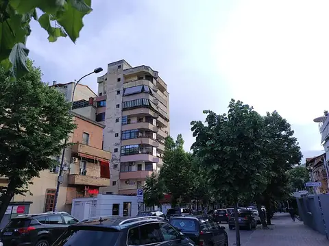Ish-Blloku