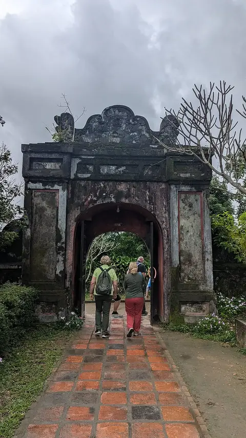 Thiên Mụ Temple